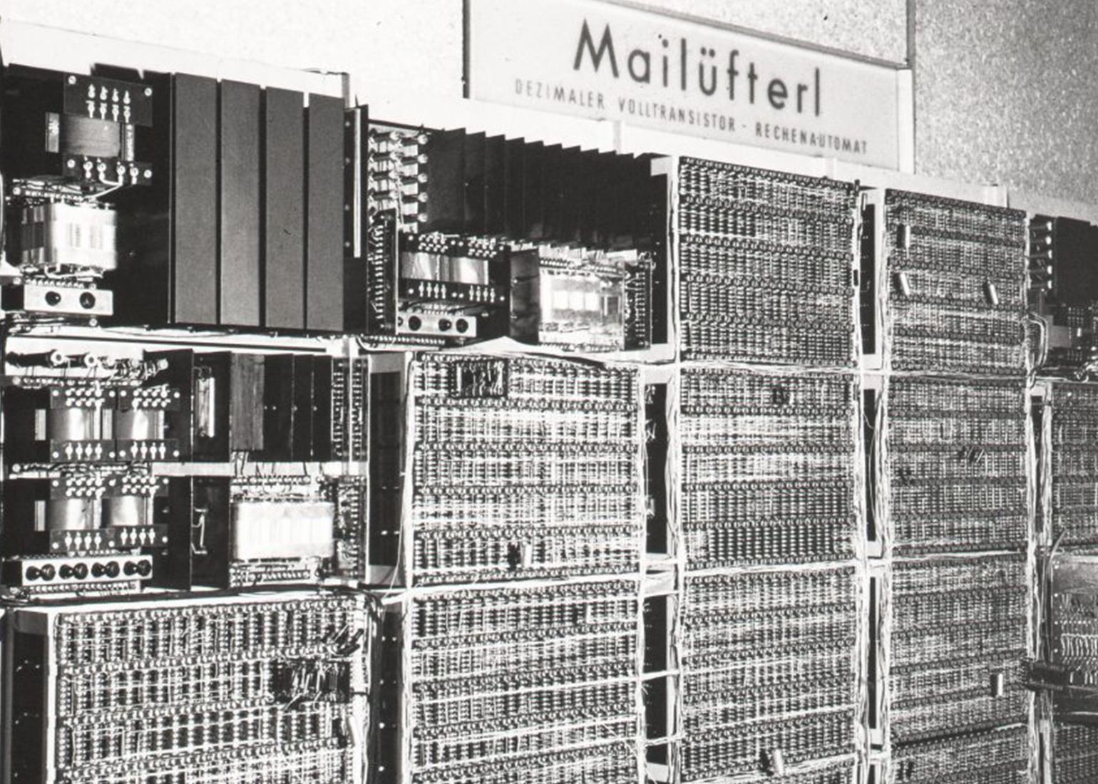  When measuring 4m × 2.5m × 0.5m was considered small: The completed Mailüfterl. 