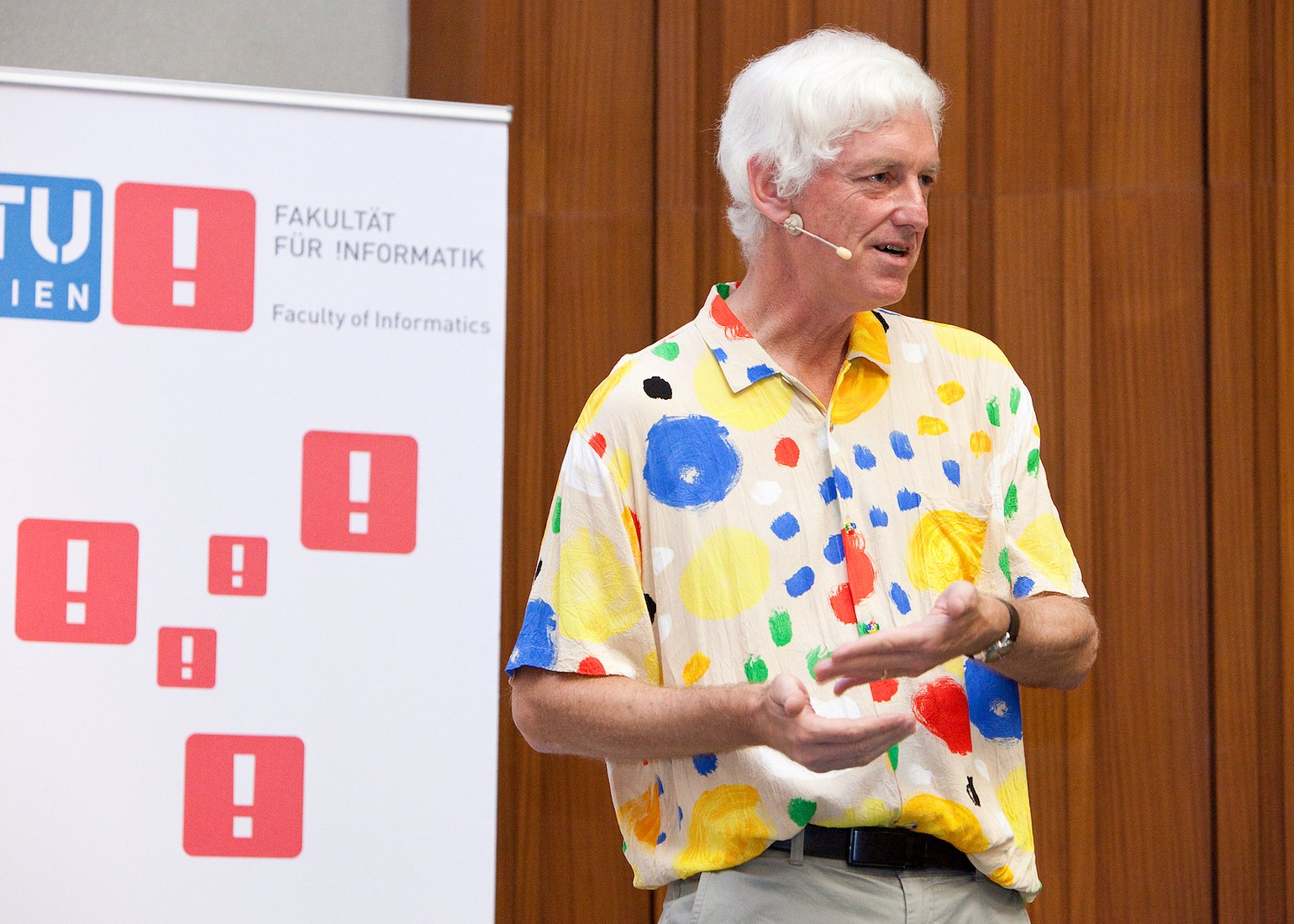 Peter Norvig at the Vienna Gödel Lecture 2015.