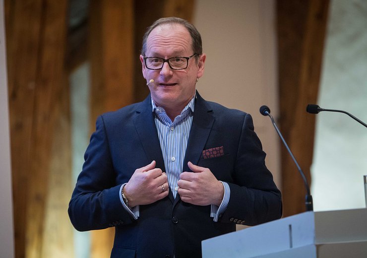 Moderator Gerald Groß — Picture: Christian Lendl
