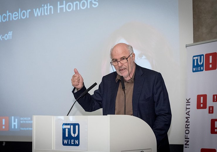 Hannes Werthner, Dekan der Fakultät für Informatik der TU Wien — Picture: Jan Gott / TU Wien Informatics