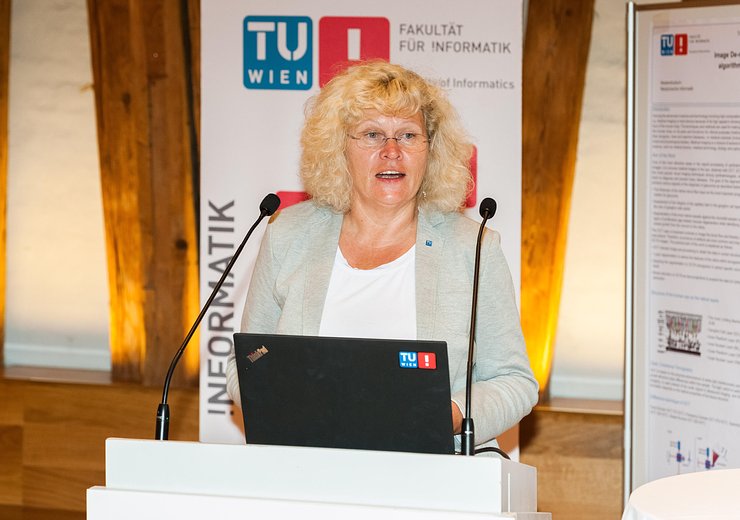 Begrüßungsworte von Sabine Seidler, Rektorin der TU Wien — Picture: Jan Gott / TU Wien