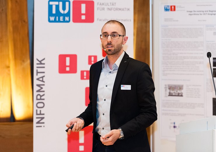 Vortrag von Manuel Pöter — Picture: Jan Gott / TU Wien