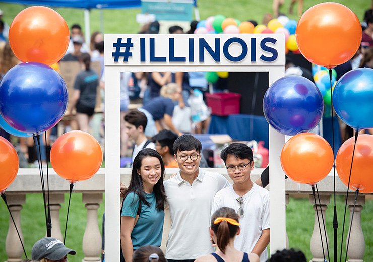 Internship Program at UIUC for Bachelor with Honors Students