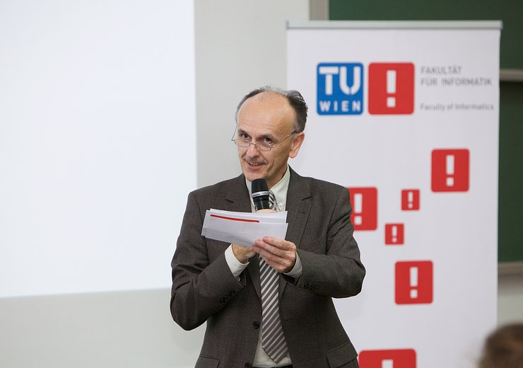 Johannes Fröhlich, Vice Rector Research and Innovation of TU Wien, is welcoming the guests of the Vienna Gödel Lecture 2016. — Picture: Nadja Meister / TU Wien Informatics