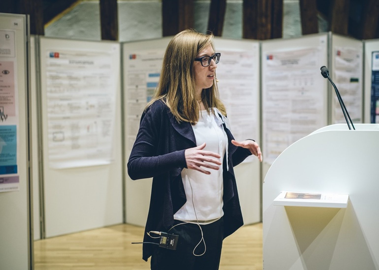 Katinka Böhm received the Distinguished Young Alumn Award for her diploma thesis at our 2019 Epilog.