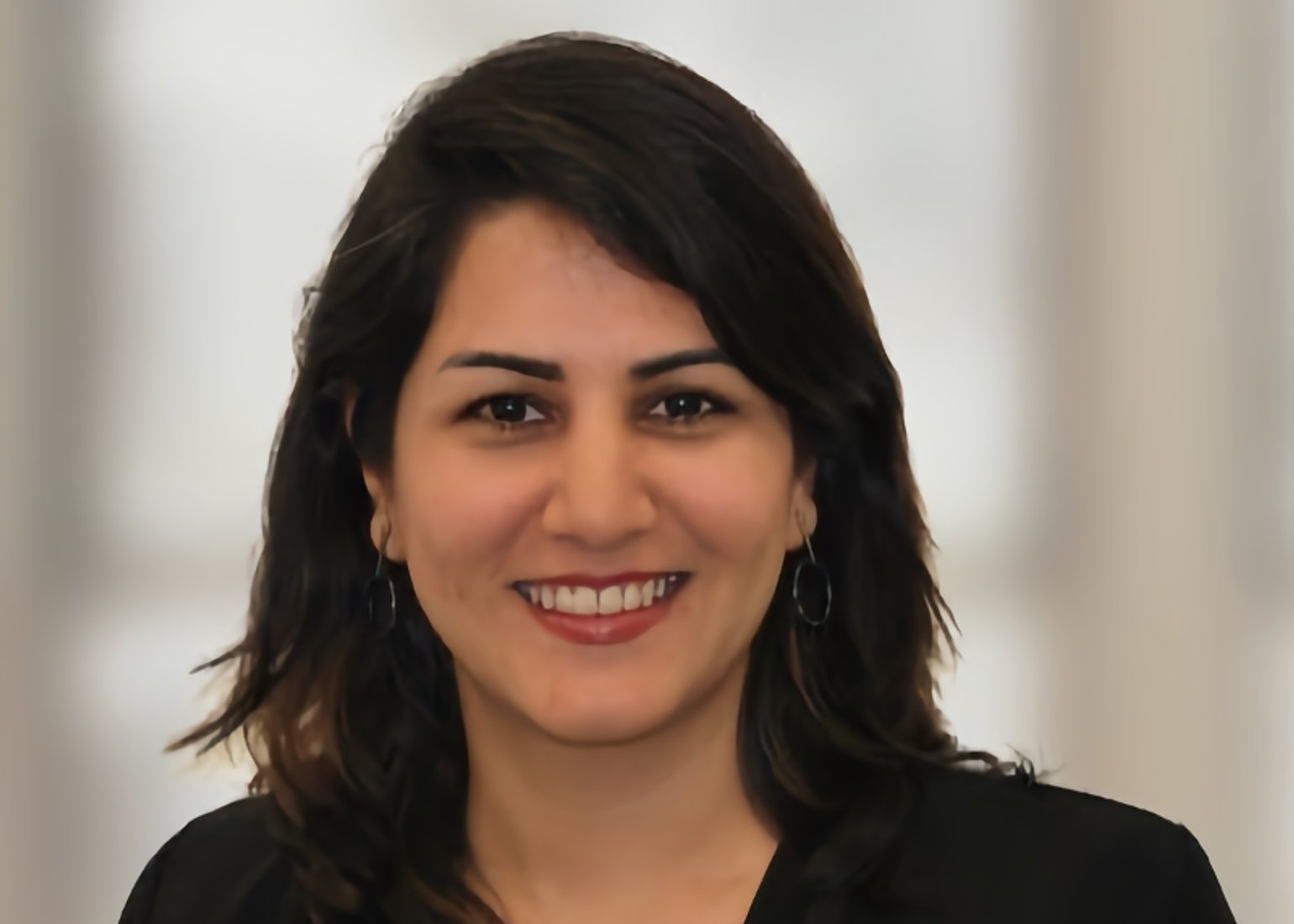 Soodeh Farokhi Is Women Entrepreneur Award Finalist