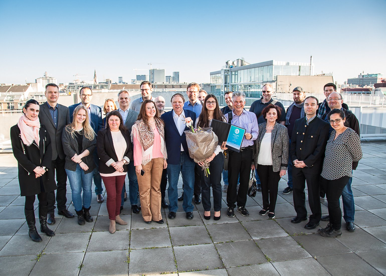TU Wien, the Wolfgang Pauli Institute, and family, friends and colleagues of Helmut Veith.