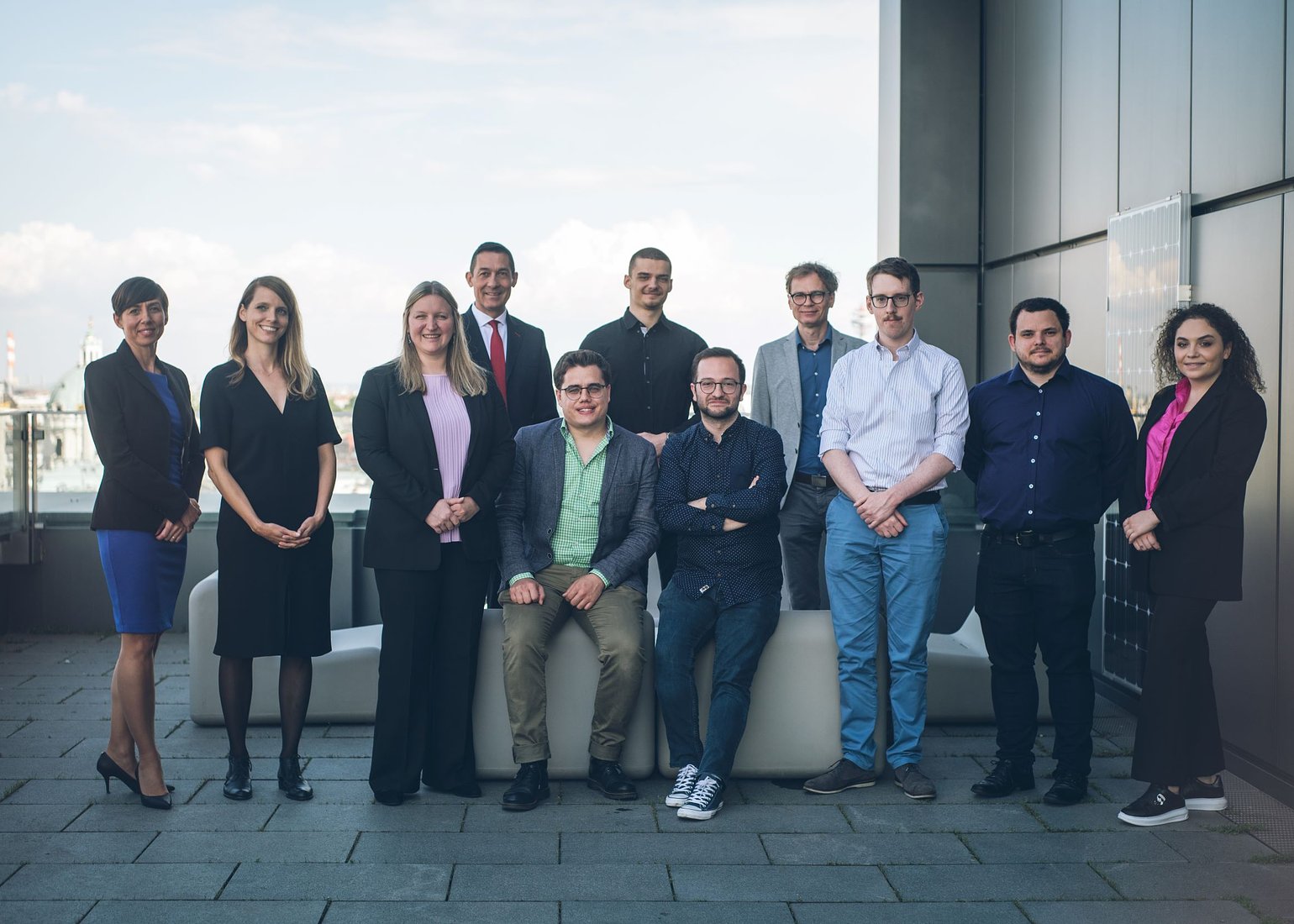 Julia Neidhardt and her research team of the CD Lab for Recommender Systems.