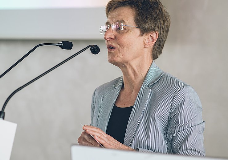 Dean of TU Wien Gerti Kappel is committed to excellence. — Picture: Amélie Chapalain / TU Wien Informatics