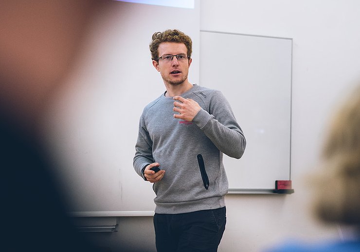 Georg Heiler, TU Wien Informatics &amp; CSH — Picture: Amélie Chapalain / TU Wien Informatics