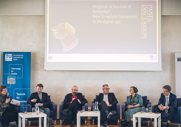 On the panel: Gerti Kappel, Peter Knees, Antonio Casilli, Martin Fritz, Christiane Floyd and John Shawe-Taylor. — Picture: Amélie Chapalain / TU Wien Informatics