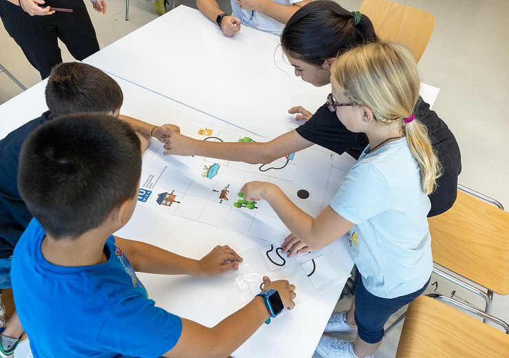 Picture: bee produced