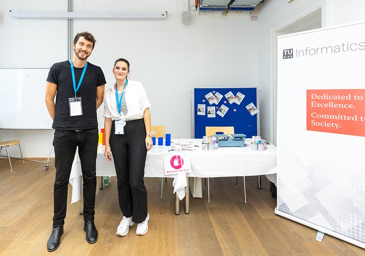 Lukas Lehner and Svetlana Unkovic from eduLAB. — Picture: bee produced
