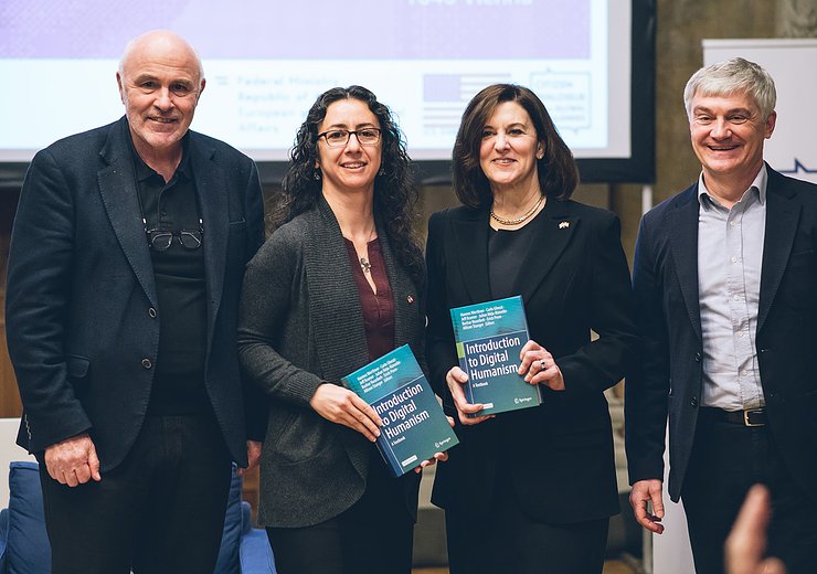 Hannes Werthner, Merve Hickok, Victoria Reggie Kennedy, Erich Prem (fltr). Hannes Werthner and Erich Prem present the newly published "Introduction to Digital Humanism". — Picture: Amélie Chapalain / TU Wien Informatics