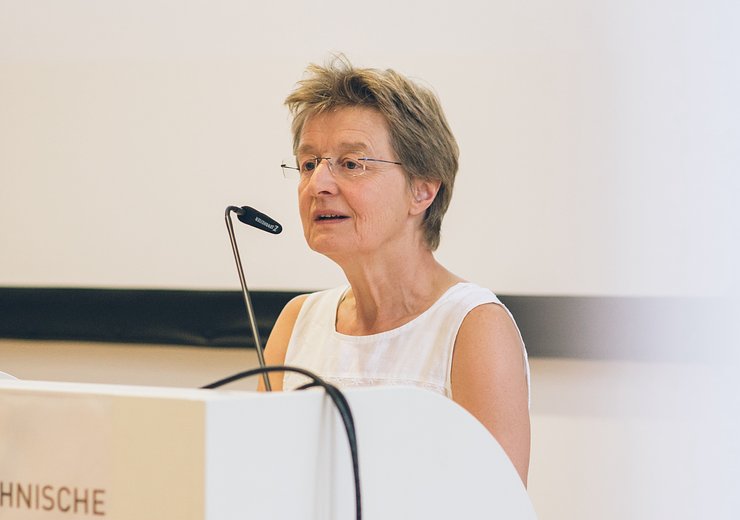 Dean Gerti Kappel — Picture: Amélie Chapalain / TU Wien Informatics