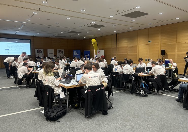 Keeping a close eye on the scoreboard — Picture: TU Wien Informatics