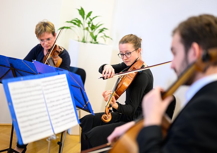 The ceremony was accompanied with music by Johann Strauss — Picture: Matthias Heisler / TU Wien