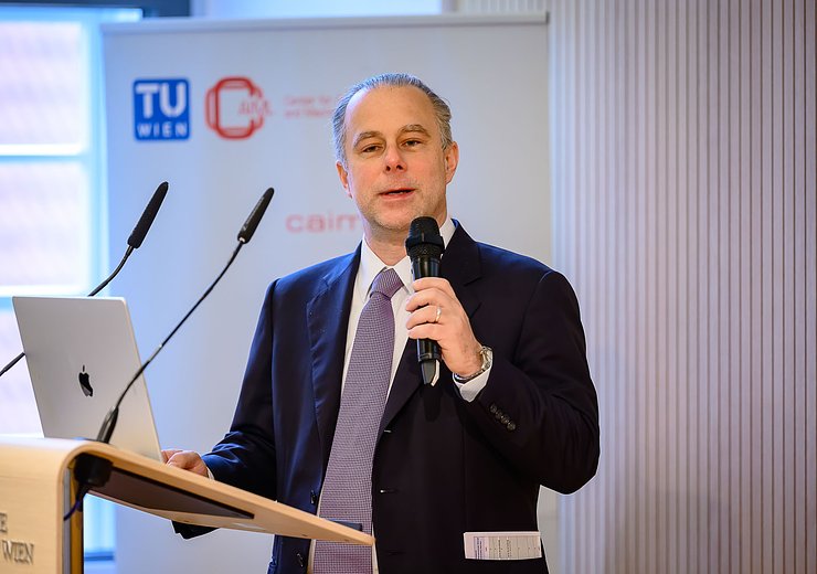 MedUni Vienna Executive Senior Physician Oliver Klimberger — Picture: MedUni Wien / Marko Kovic