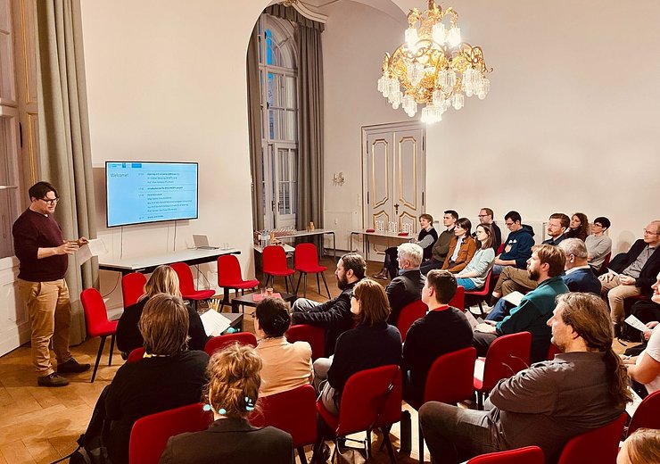 Michael Strassnig (WWTF) offering opening words — Picture: Hannes Fellner