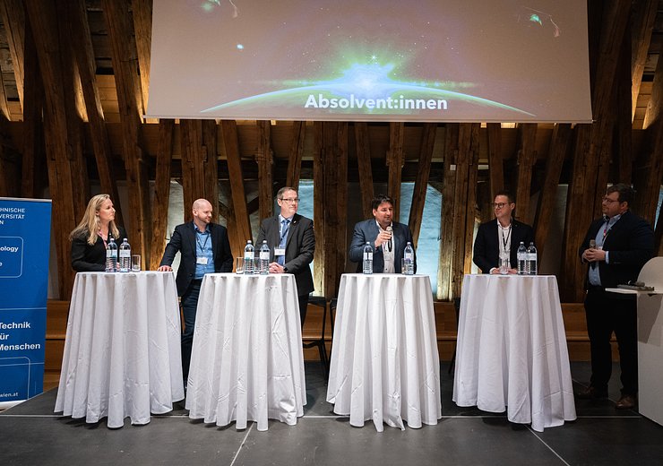 Stefanie Braschel, Christoph Weiss, Stefan Koch, Andreas Tomek, Bernard Hohenegger, and Lukas Bürstmayr — Picture: Markus Hollo / TU Wien Informatics