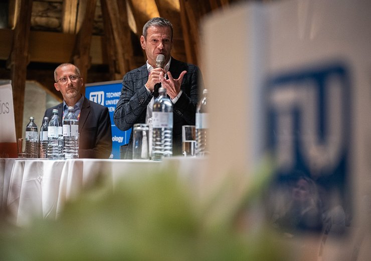 Ernst Ellmer, dladvisory — Picture: Markus Hollo / TU Wien Informatics