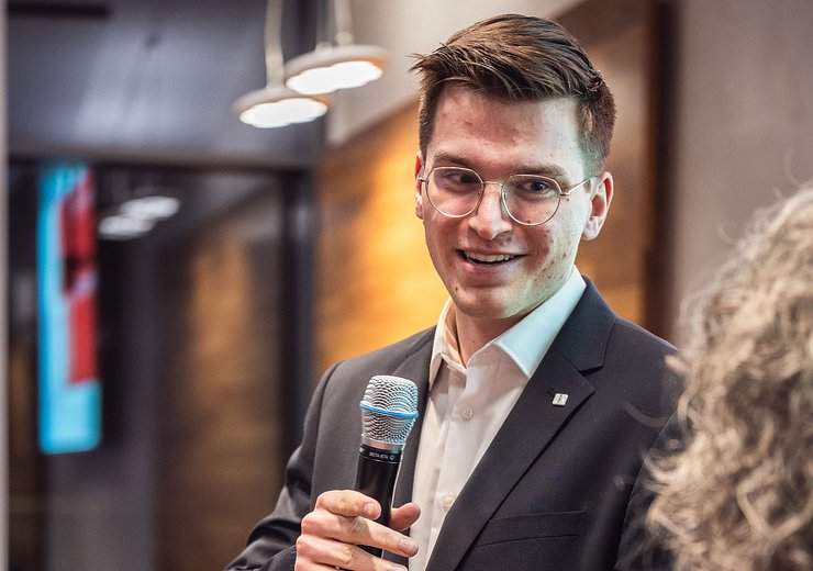 Patrick Styll and Hilda Tellioglu — Picture: Markus Hollo / TU Wien Informatics