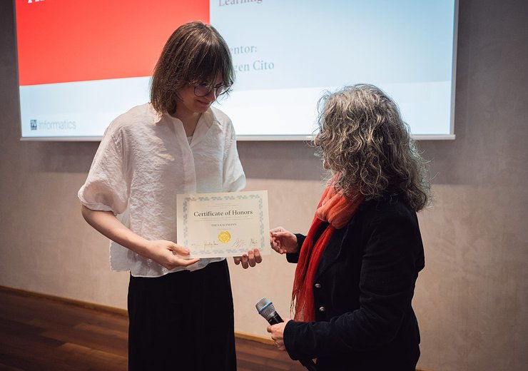 Thea Kaufmann and Hilda Tellioglu — Picture: Markus Hollo / TU Wien Informatics