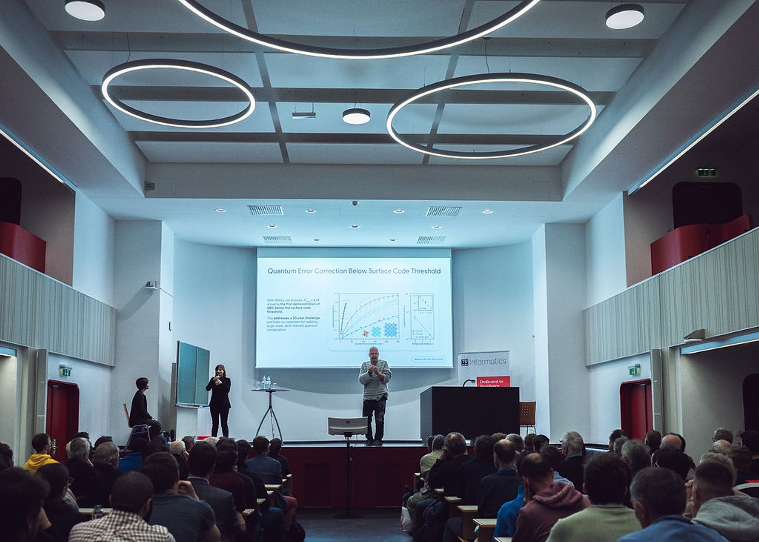 Hartmut Neven and the audience