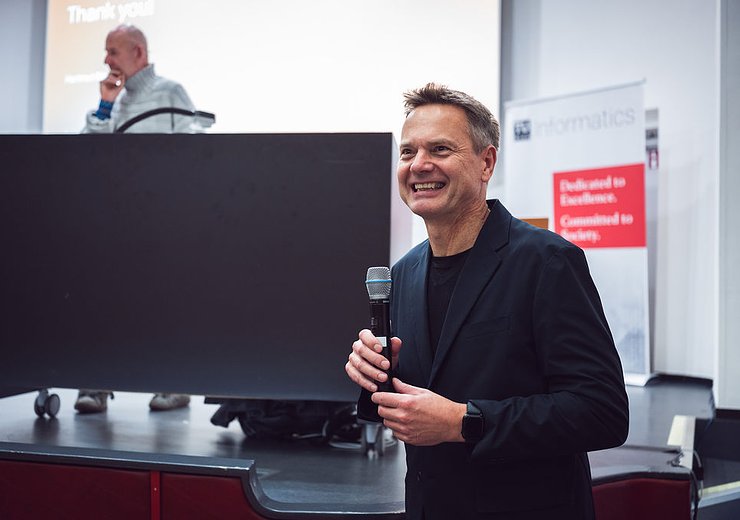 Stefan Szeider, taking questions from the audience — Picture: Markus Hollo / TU Wien Informatics