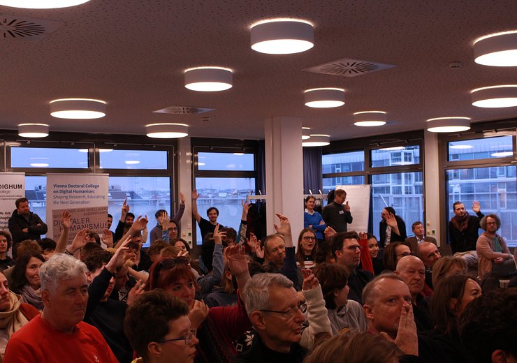 Who has ever used a Large Language Model? Stefan Szeider asks the audience — Picture: TU Wien Informatics