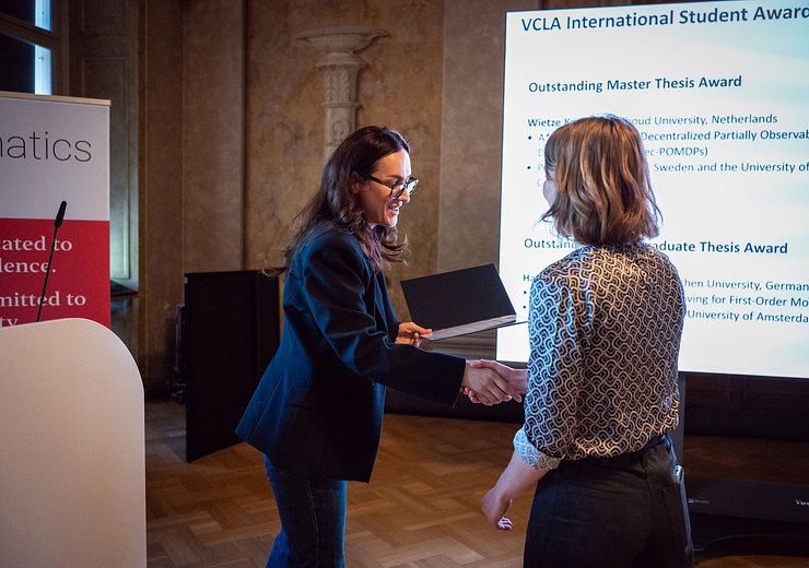 Shqiponja Ahmetaj and VCLA international student award winner Hannah Louise Wilk — Picture: Markus Hollo / TU Wien Informatics