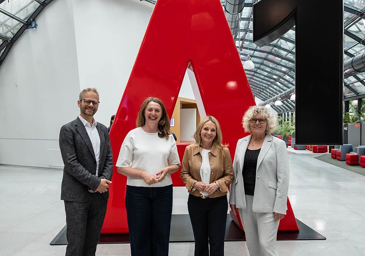 Klemens Himpele (CIO City of Vienna), Selma Arapović (Klubobfrau NEOS), Natascha Kantauer-Gansch (A1 Executive and CCO Consumer), and Sabine Seidler (STEM commissioner of the City of Vienna) — Picture: Jakub Han / Urban Innovation Vienna