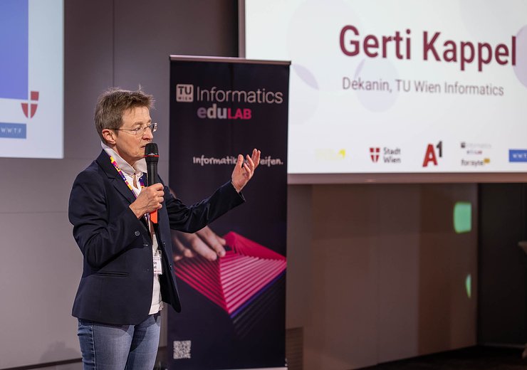 Dean Gerti Kappel offering encouraging words — Picture: Jakub Han / Urban Innovation Vienna