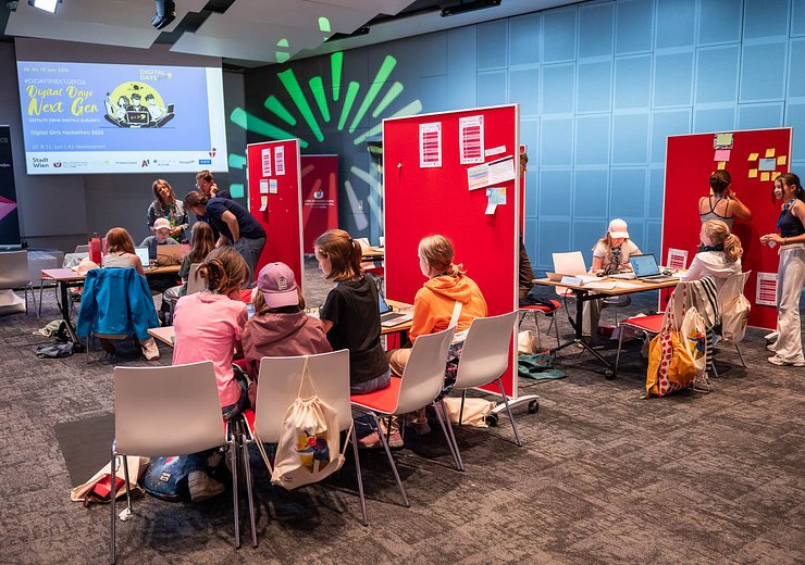 Developing ideas — Picture: Jakub Han / Urban Innovation Vienna