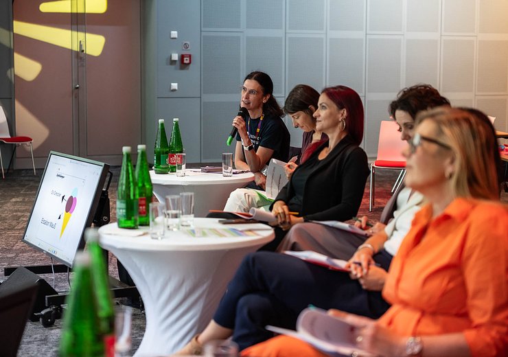 The jury offering their feedback to the girls' ideas — Picture: Jakub Han / Urban Innovation Vienna