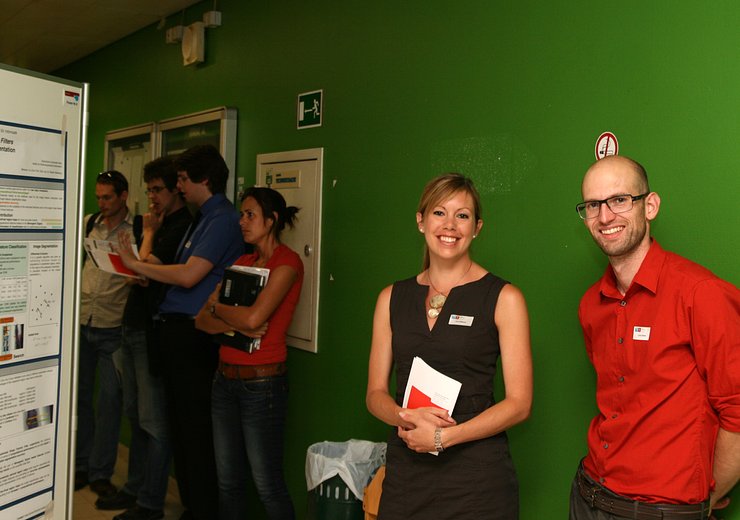 Posterausstellung, Warten auf die Jury