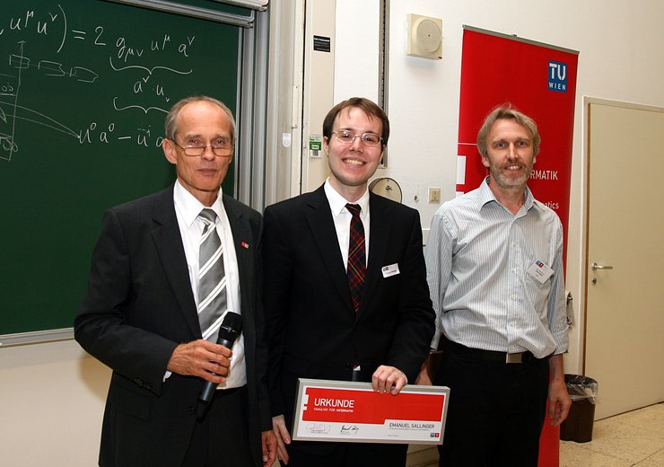 Preisübergabe: Der Distinguished Young Alumnus, geht an Emanuel Sallinger