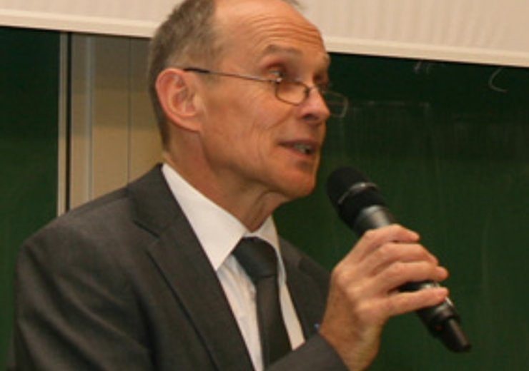 Dekan G. Steinhardt eröffnet den EPILOG.