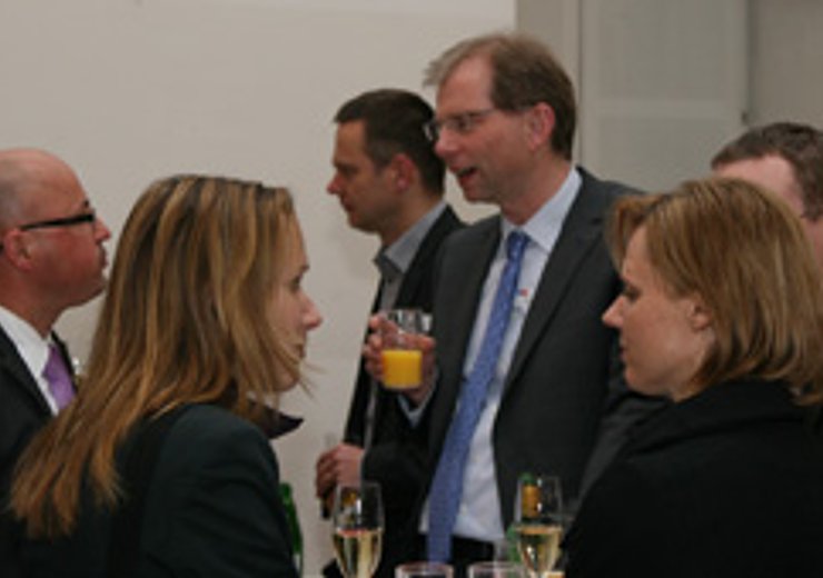 Die Keynote von D. Nickull inspiriert die Gäste zu anregenden Gesprächen.