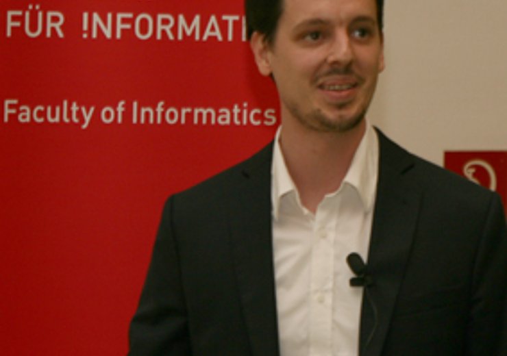 S. Hoffmann während seines Diplomarbeitsvortrages zum Thema "Empirical Evaluation of a Visualization Technique with Semantic Zoom".
