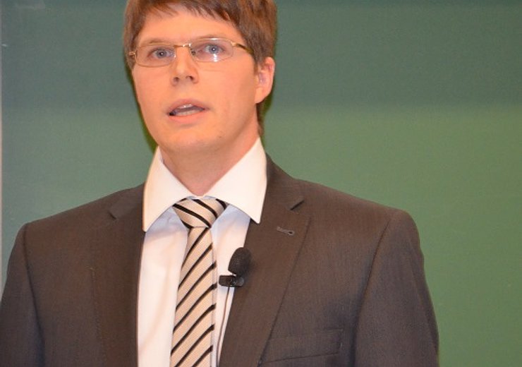 Jürgen Maier erläutert "Online Test Vector Insertion - A Concurrent Built-In Self-Testing (CBIST) Approach for Asynchronous Logic. — Picture: TU Wien Informatics