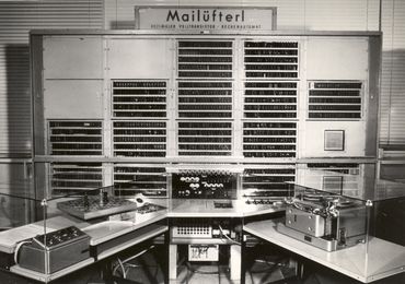  The famous Mailüfterl inspired Helmut. 